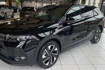 Opel Grandland (X) 18.000 km 27.490 &euro; Herford 32049