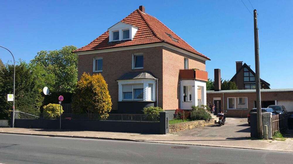 Einfamilienhaus Herford Falkendiek - 12 Zimmer, 250 m&sup2;, 375.000&euro; | Angebot:27032684