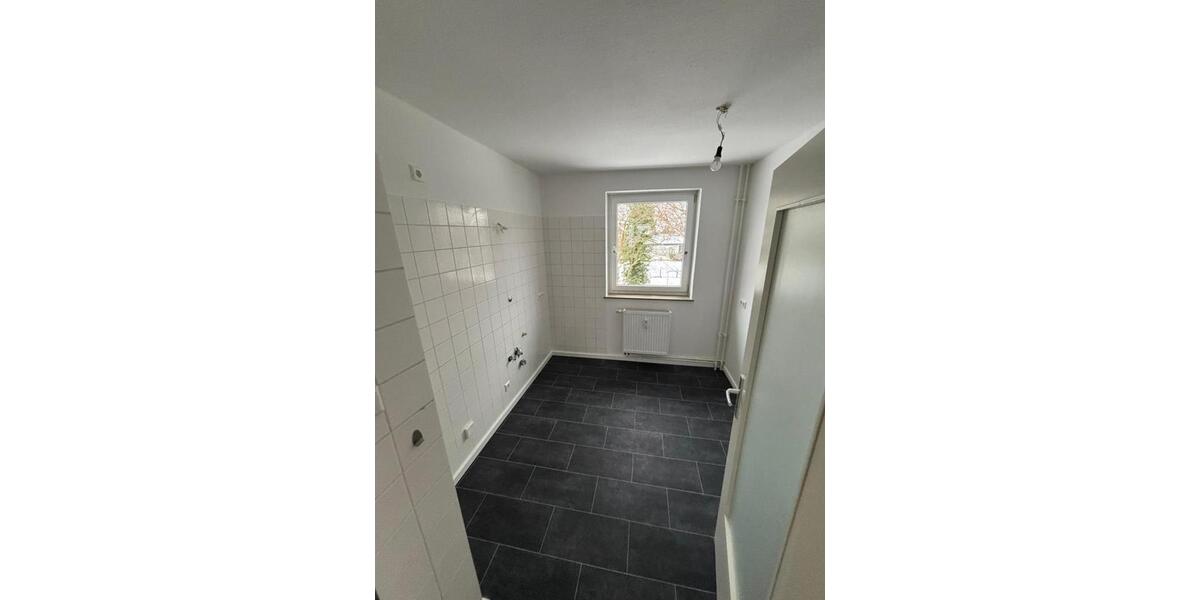 Etagenwohnung Minden - 4 Zimmer, 79 m&sup2;, 627&euro; | Angebot:24401518