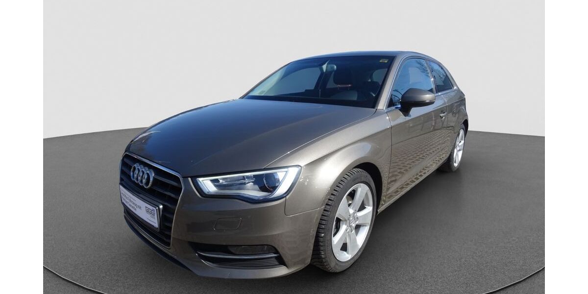 Audi A3 118.757 km 11.390 &euro; Löhne 32584