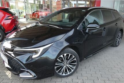 Toyota Corolla 6.900 km 31.800 &euro; Warmsen 31606