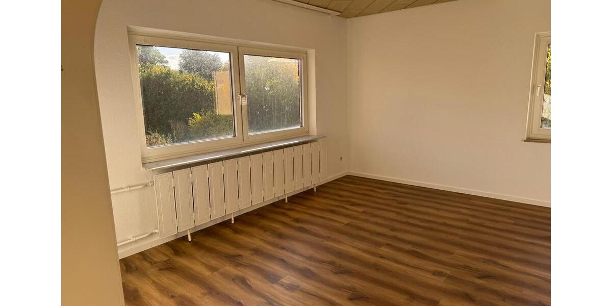Etagenwohnung Minden Kuhlenkamp - 4.5 Zimmer, 112 m&sup2;, 1.110&euro; | Angebot:26051268