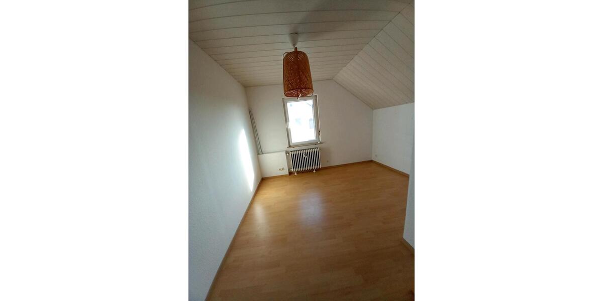 Dachgeschoßwohnung Minden - 3 Zimmer, 65 m&sup2;, 440&euro; | Angebot:26629593
