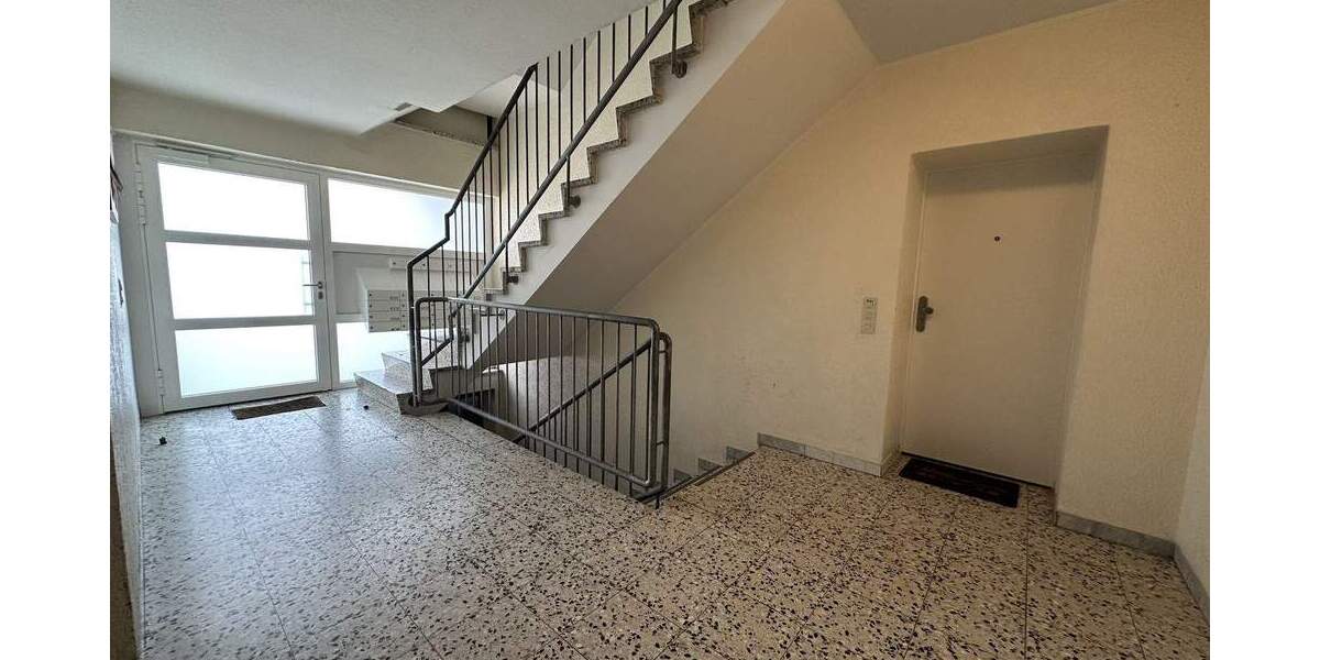 Etagenwohnung Herford Innenstadt - 4 Zimmer, 97 m&sup2;, 170.000&euro; | Angebot:25685772