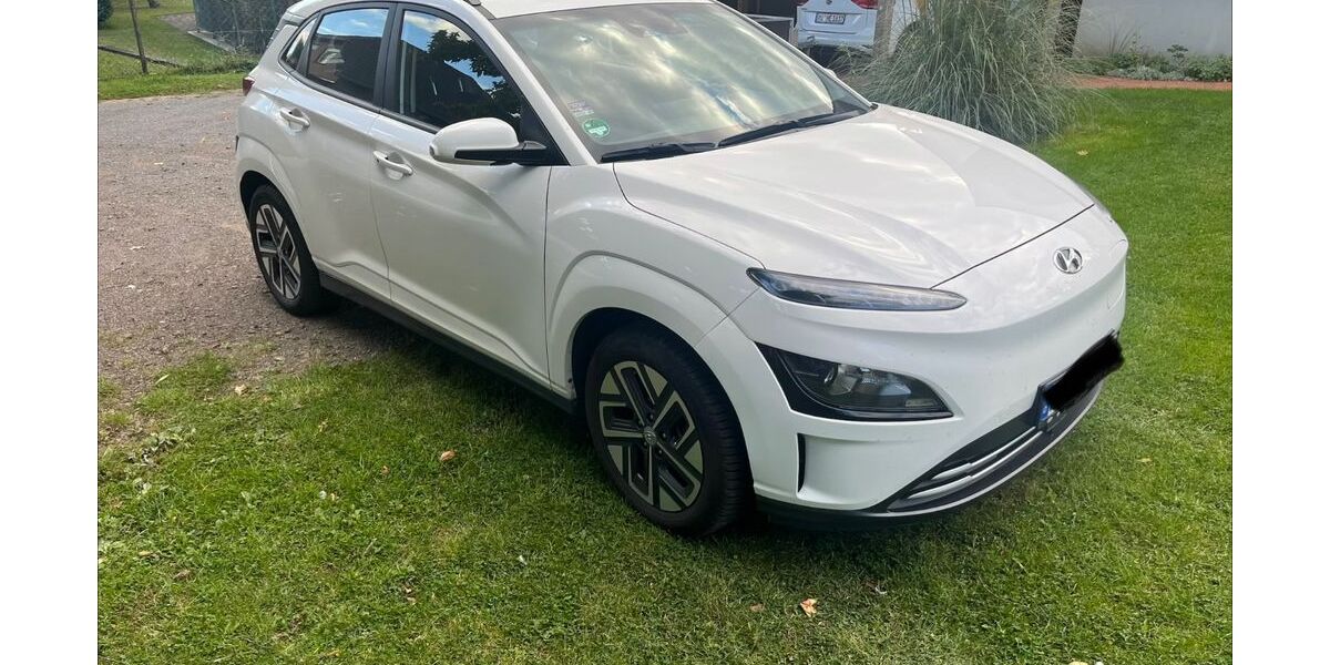 Hyundai KONA Elektro 69.999 km 21.100 &euro; Minden 32429