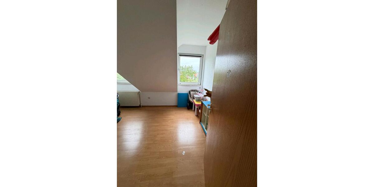 Dachgeschoßwohnung Minden Kuhlenkamp - 1 Zimmer, 70 m&sup2;, 420&euro; | Angebot:26566424