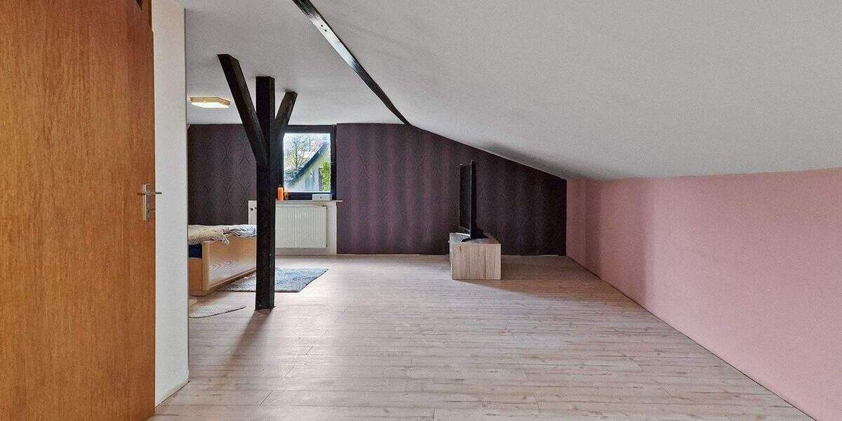 Einfamilienhaus Extertal Schönhagen - 5 Zimmer, 160 m&sup2;, 155.000&euro; | Angebot:25685472