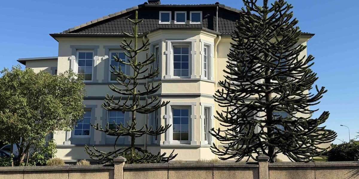 Einfamilienhaus Rinteln - 17 Zimmer, 422 m&sup2;, 790.000&euro; | Angebot:26807546