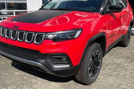 Jeep Compass 21.000 km 27.990 &euro; Herford 32049