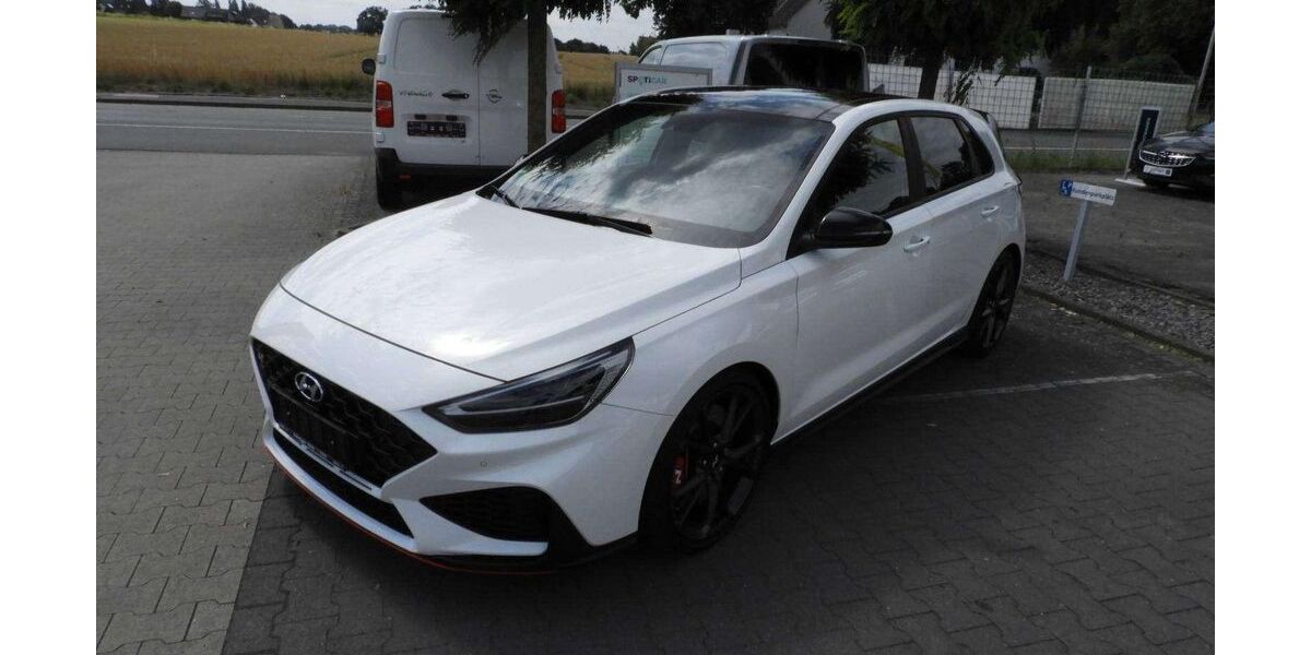 Hyundai i30 32.500 km 33.900 &euro; Bünde 32257