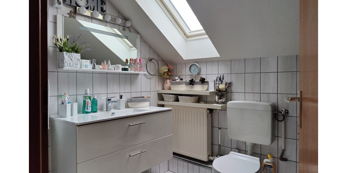 Großzügiges Mehrfamilienhaus, Generationen unter einem Dach oder zur Vermietung - Mehrfamilienhaus, Wohnhaus Enger | Angebot:25221539