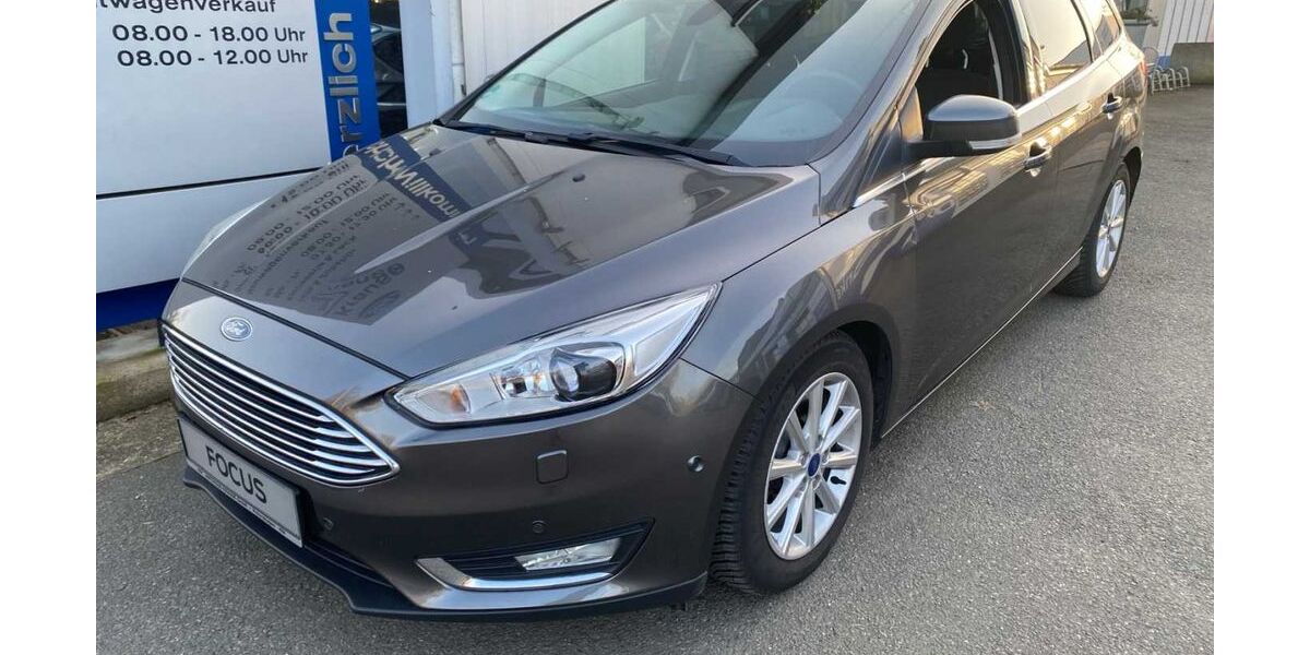 Ford Focus 91.560 km 13.995 &euro; Petershagen 32469