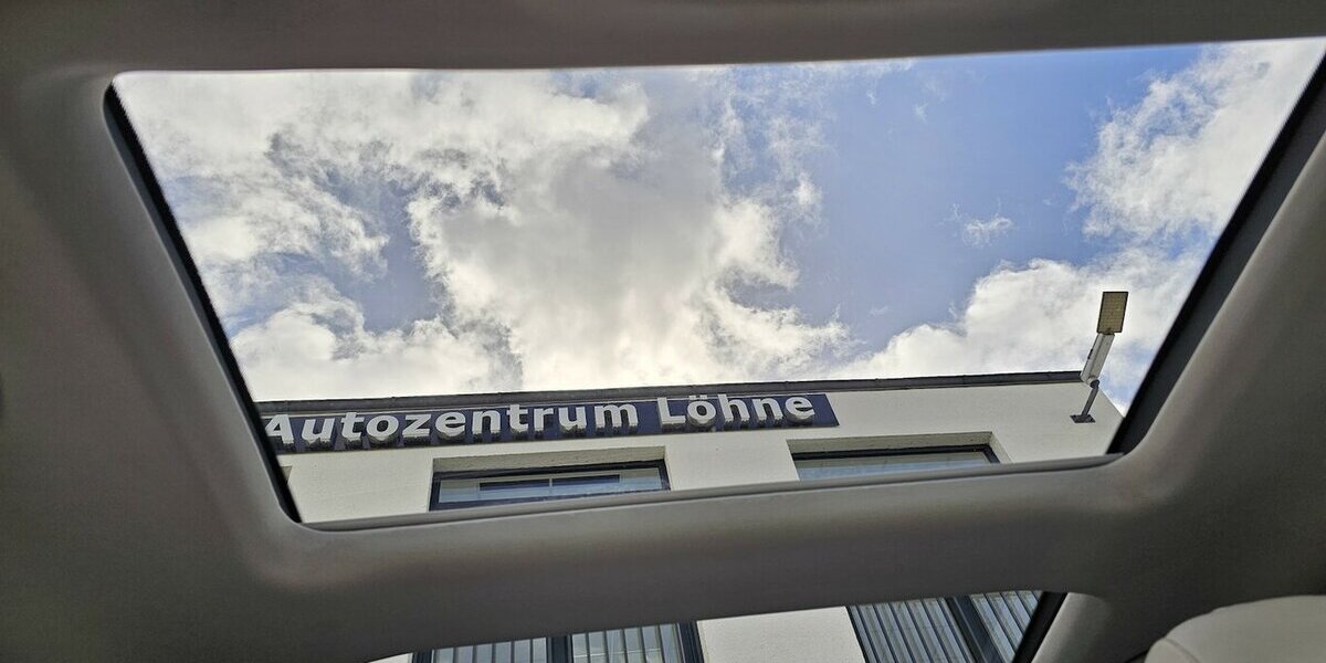 Mercedes-Benz GLE 350 d 4M AMG Line Night 360° LED AHK PANO. 136.546 km 37.990 &euro; Löhne 32584