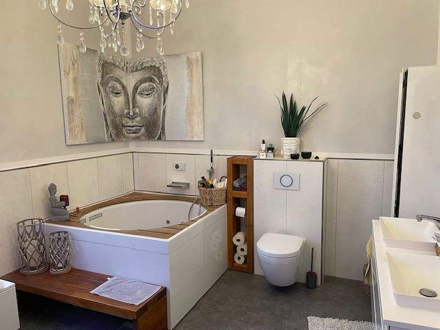 Etagenwohnung Herford Innenstadt - 8 Zimmer, 250 m&sup2;, 895.000&euro; | Angebot:25703932