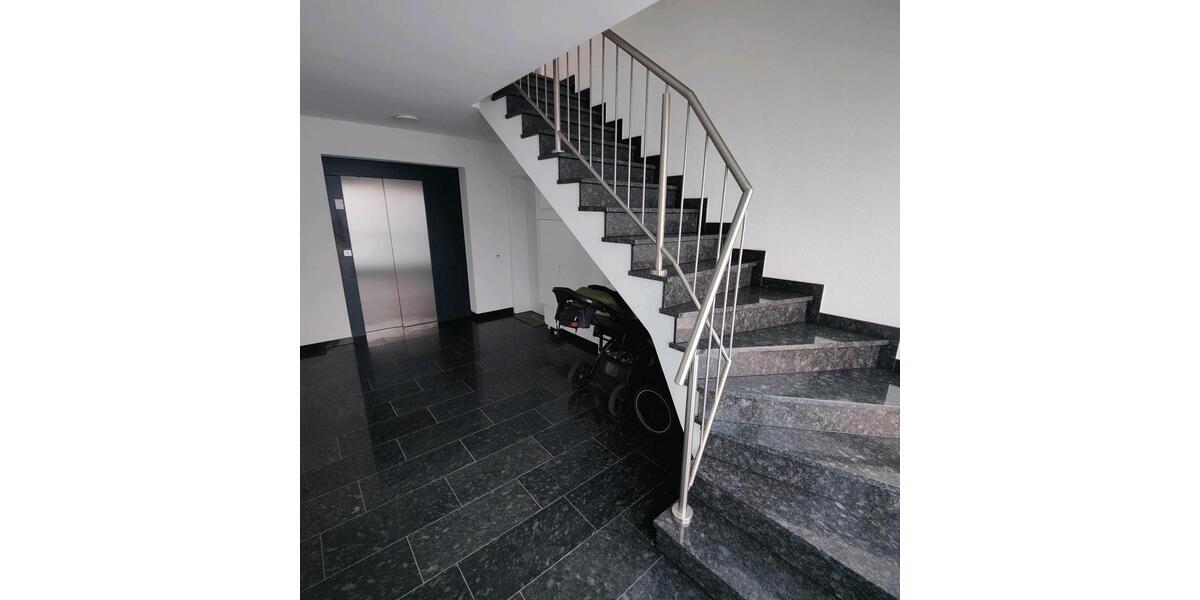 Erdgeschoßwohnung Porta Westfalica - 4 Zimmer, 111 m&sup2;, 1.200&euro; | Angebot:26248835