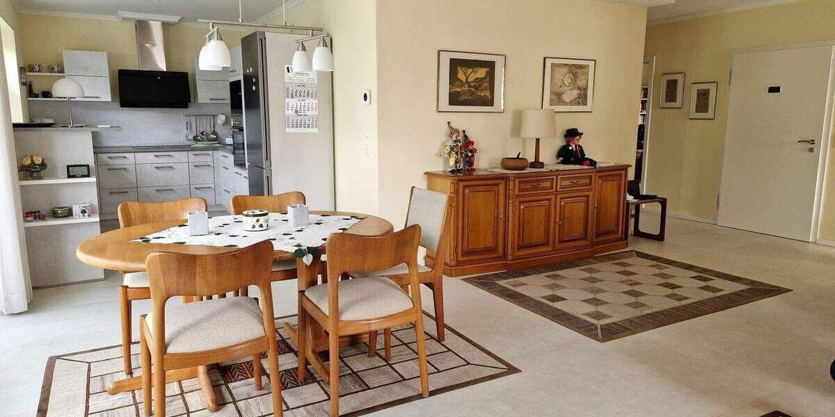 Etagenwohnung Bad Salzuflen Innenstadt - 3 Zimmer, 108 m&sup2;, 395.000&euro; | Angebot:25770144