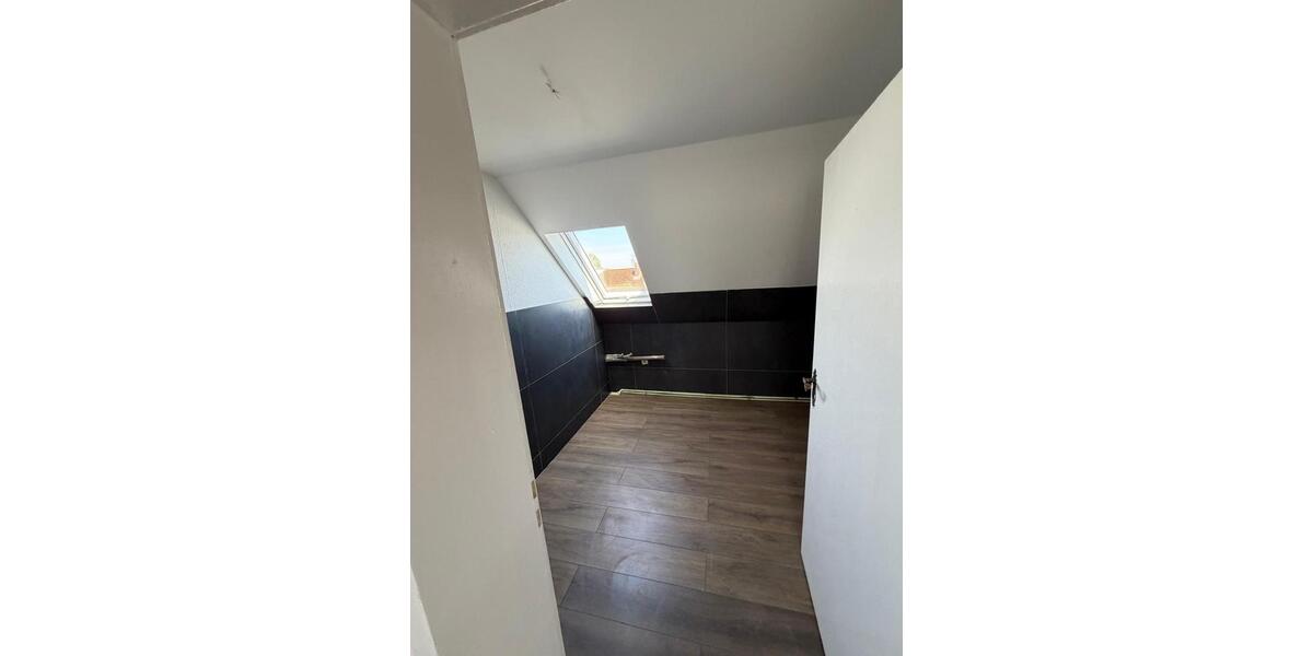 Dachgeschoßwohnung Minden Bölhorst - 3 Zimmer, 72 m&sup2;, 950&euro; | Angebot:26491247