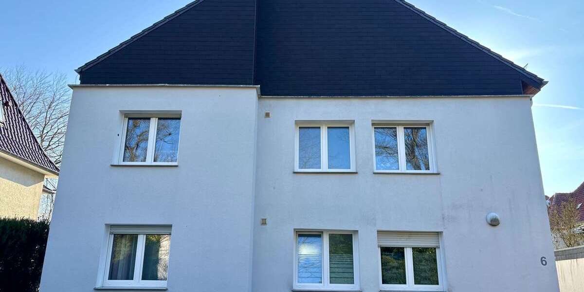 Etagenwohnung Bad Salzuflen - 4 Zimmer, 131 m&sup2;, 1.280&euro; | Angebot:26040512