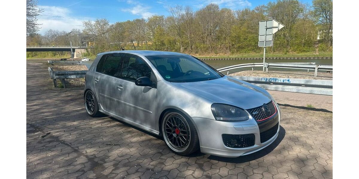 VW Golf 153.000 km 10.500 &euro; Minden 32427