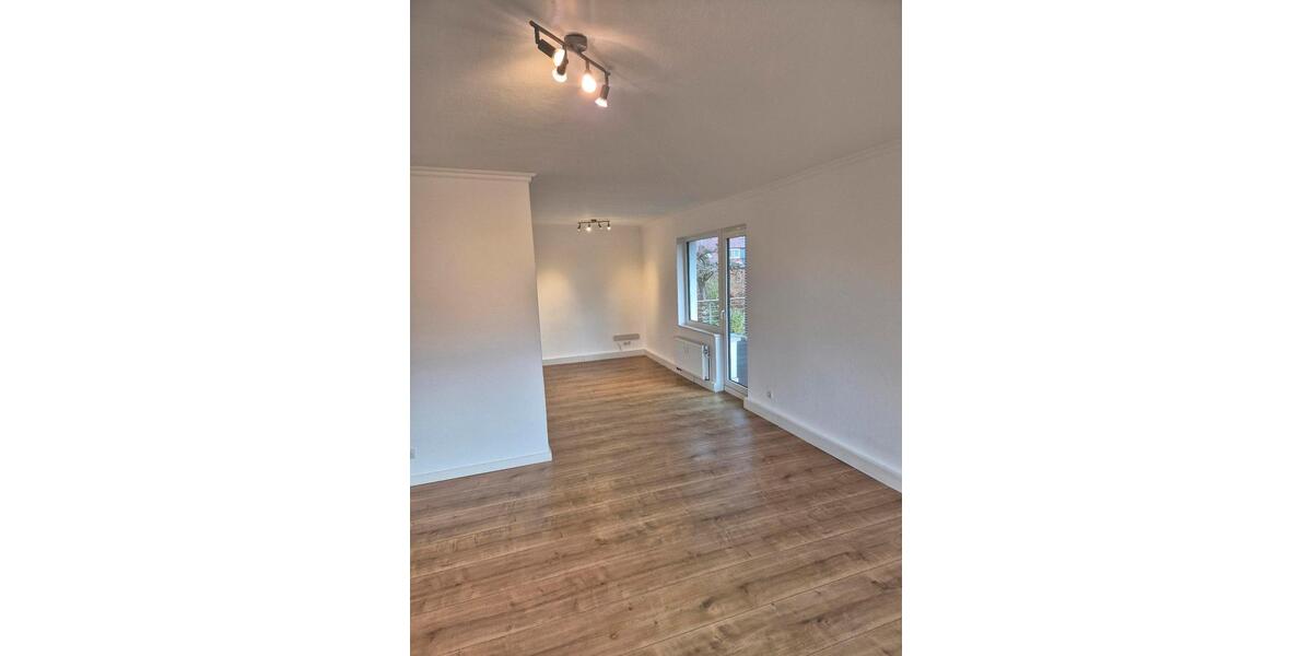 Mehrfamilienhaus, Wohnhaus Stadthagen - 9 Zimmer, 240 m&sup2;, 395.000&euro; | Angebot:26030546