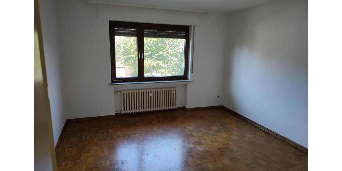 Etagenwohnung Bad Oeynhausen Dehme - 4 Zimmer, 105 m&sup2;, 1.300&euro; | Angebot:26586355