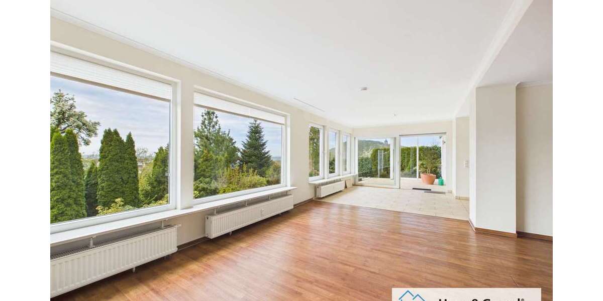 Etagenwohnung Porta Westfalica - 3 Zimmer, 145 m&sup2;, 920&euro; | Angebot:26292059