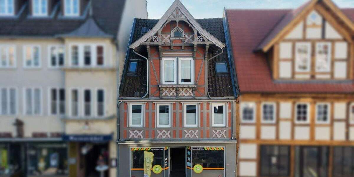 Mehrfamilienhaus, Wohnhaus Bad Salzuflen Innenstadt - 9 Zimmer, 207 m&sup2;, 319.000&euro; | Angebot:25686370