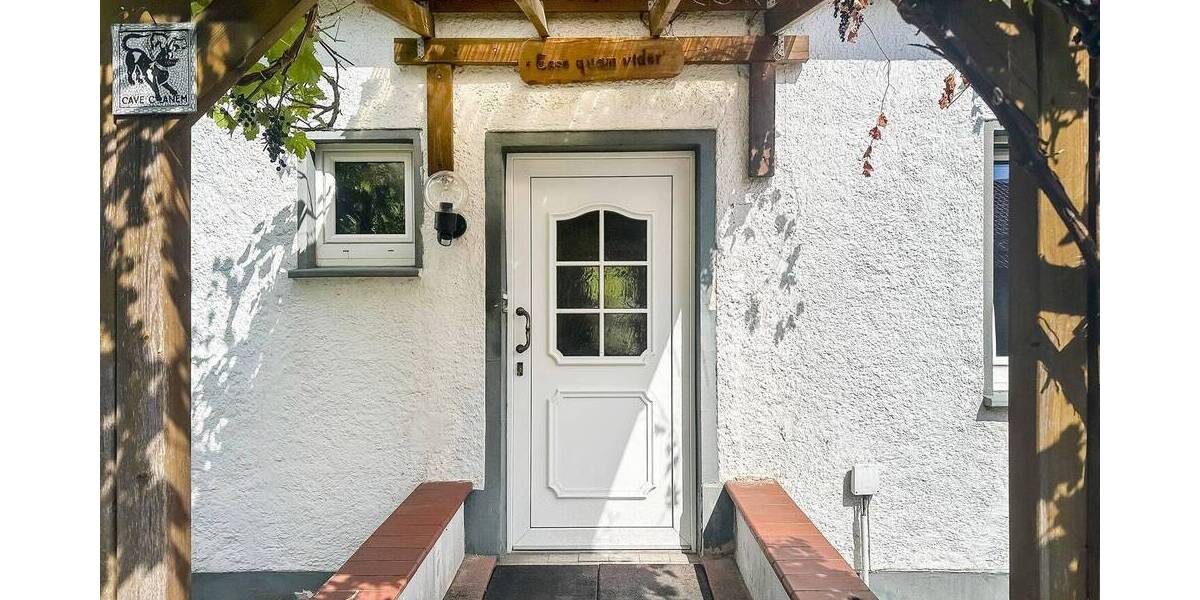 Einfamilienhaus Porta Westfalica Kleinenbremen - 8 Zimmer, 185 m&sup2;, 230.000&euro; | Angebot:25929197