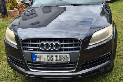 Audi Q7 199.000 km 7.000 &euro; Herford 32049