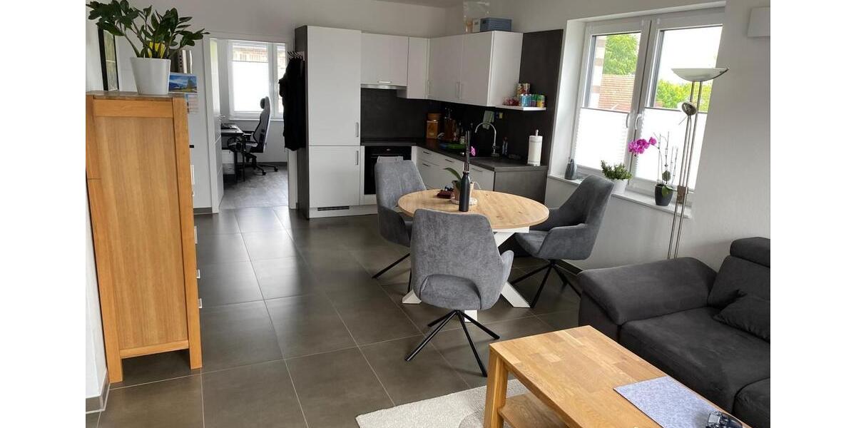 Dachgeschoßwohnung Bad Oeynhausen Dehme - 3 Zimmer, 75 m&sup2;, 1.099&euro; | Angebot:26632421