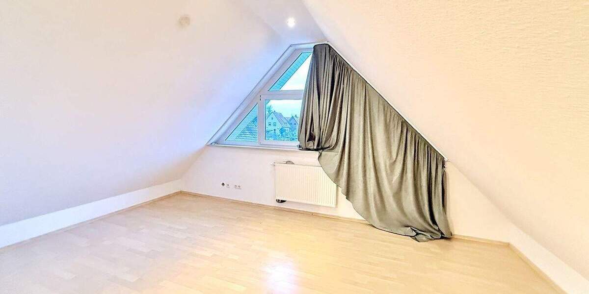 Doppelhaushälfte Löhne Obernbeck - 5 Zimmer, 135 m&sup2;, 270.000&euro; | Angebot:25685804