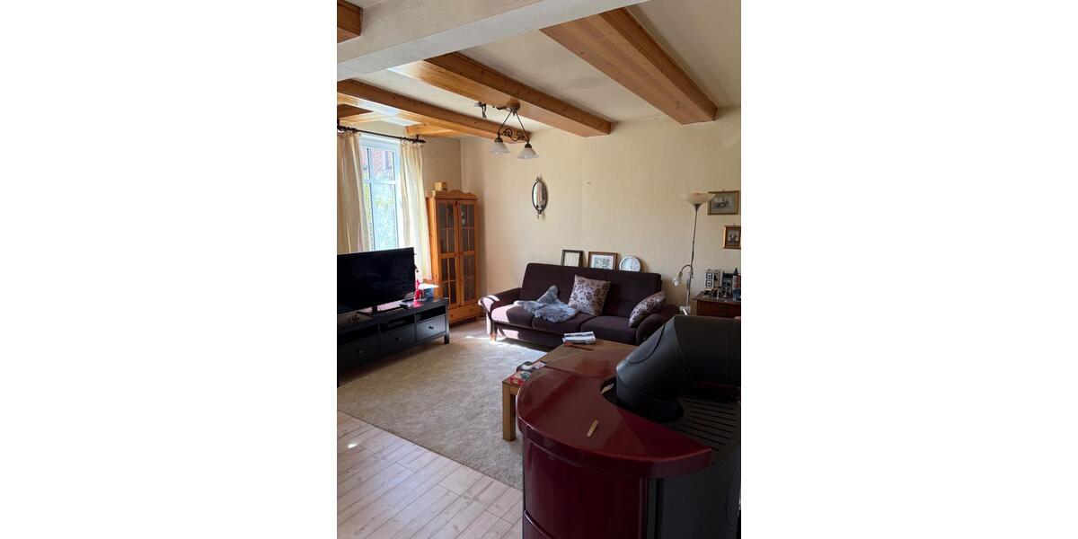 Einfamilienhaus Hessisch Oldendorf - 9 Zimmer, 290 m&sup2;, 195.000&euro; | Angebot:26291395