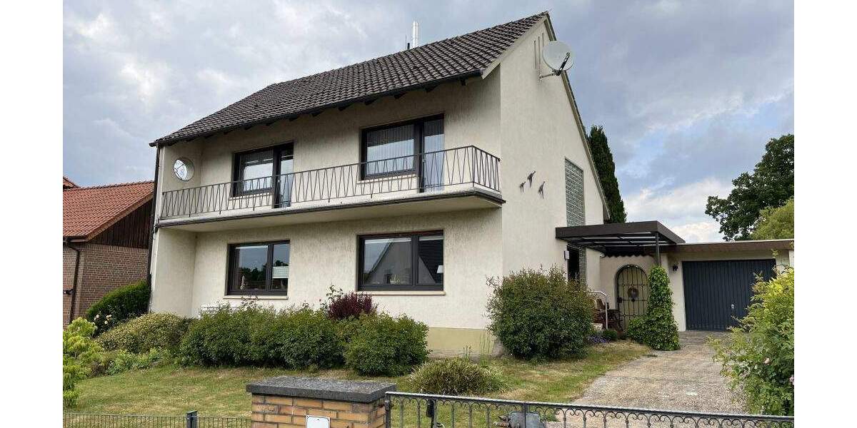 Einfamilienhaus Kalletal-Langenholzhausen Langenholzhausen - 5 Zimmer, 131 m&sup2;, 249.000&euro; | Angebot:25774446