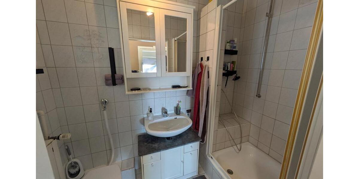 Etagenwohnung Herford Falkendiek - 6 Zimmer, 195 m&sup2;, 287.000&euro; | Angebot:26148864