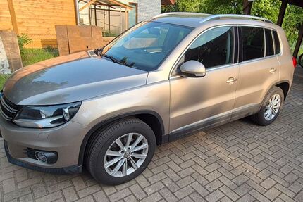 VW Tiguan 156.624 km 7.800 &euro; Petershagen 32469