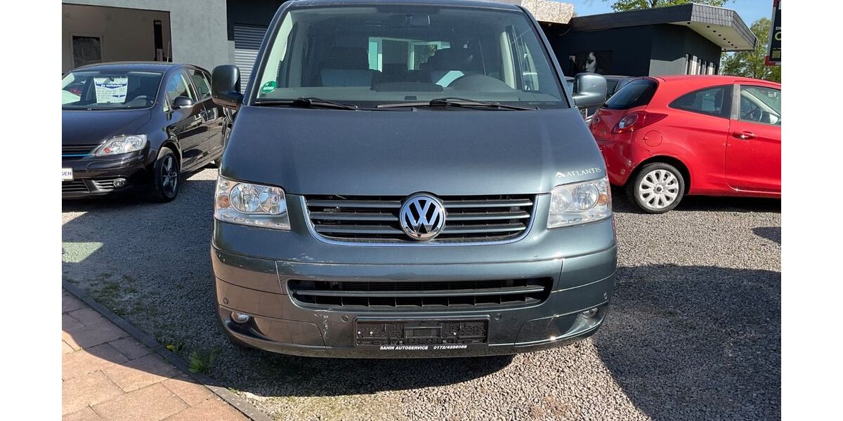 VW T5 Transporter 318.000 km 11.500 &euro; Minden 32423