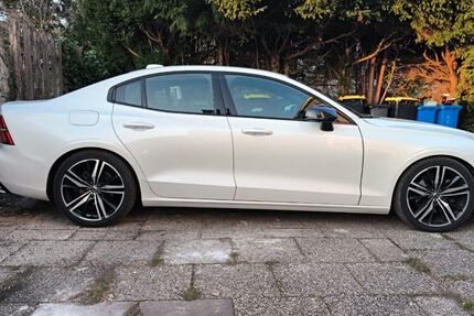 Volvo S60 82.800 km 25.000 &euro; Herford 32049
