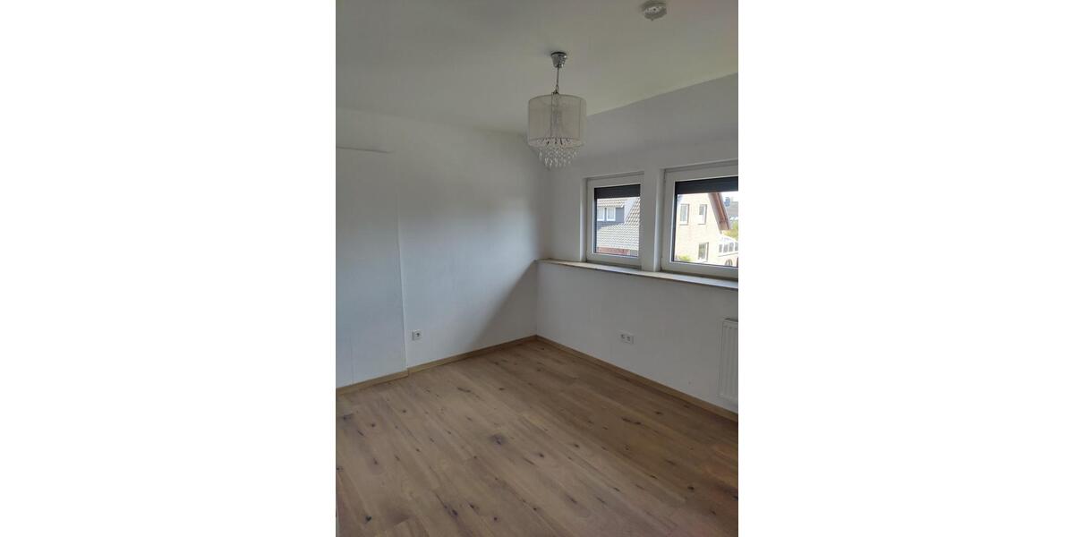 Etagenwohnung Petershagen - 3 Zimmer, 60 m&sup2;, 660&euro; | Angebot:26051265