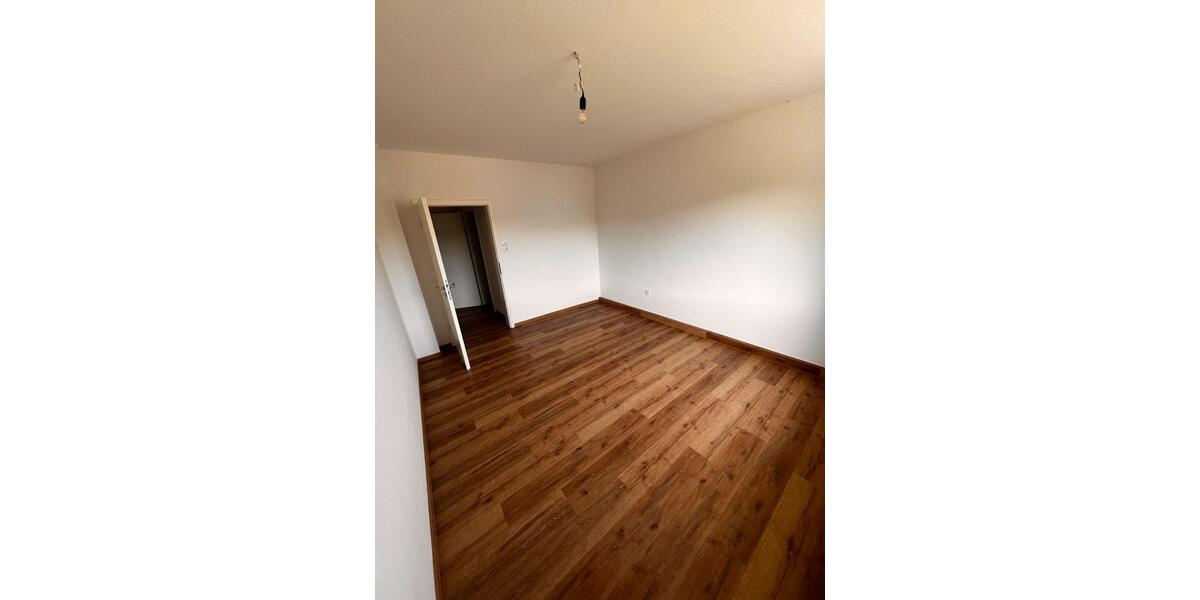 Etagenwohnung Obernkirchen - 3 Zimmer, 84 m&sup2;, 115.000&euro; | Angebot:26834493