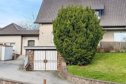 Haus Extertal Bösingfeld - 6 Zimmer, 130 m&sup2;, 195.000&euro; | Angebot:26230716