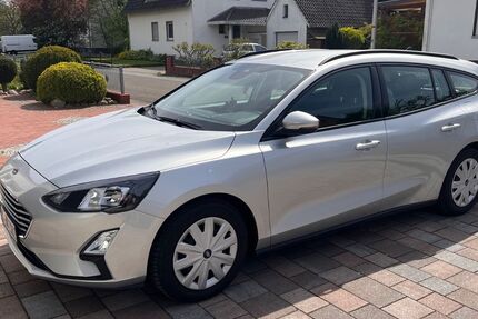Ford Focus 54.014 km 12.750 &euro; Porta Westfalica 32457