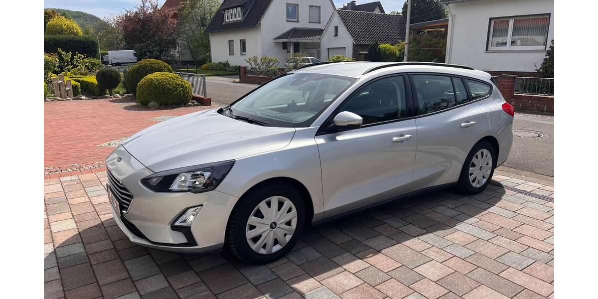 Ford Focus 54.014 km 12.750 &euro; Porta Westfalica 32457