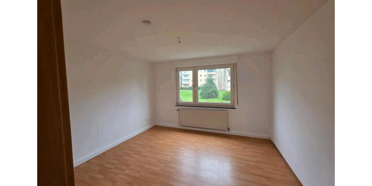 Erdgeschoßwohnung Minden - 3 Zimmer, 73 m&sup2;, 650&euro; | Angebot:25813850