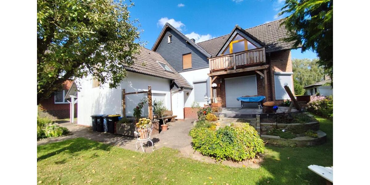 Einfamilienhaus Bückeburg - 7 Zimmer, 200 m&sup2;, 335.000&euro; | Angebot:26840026