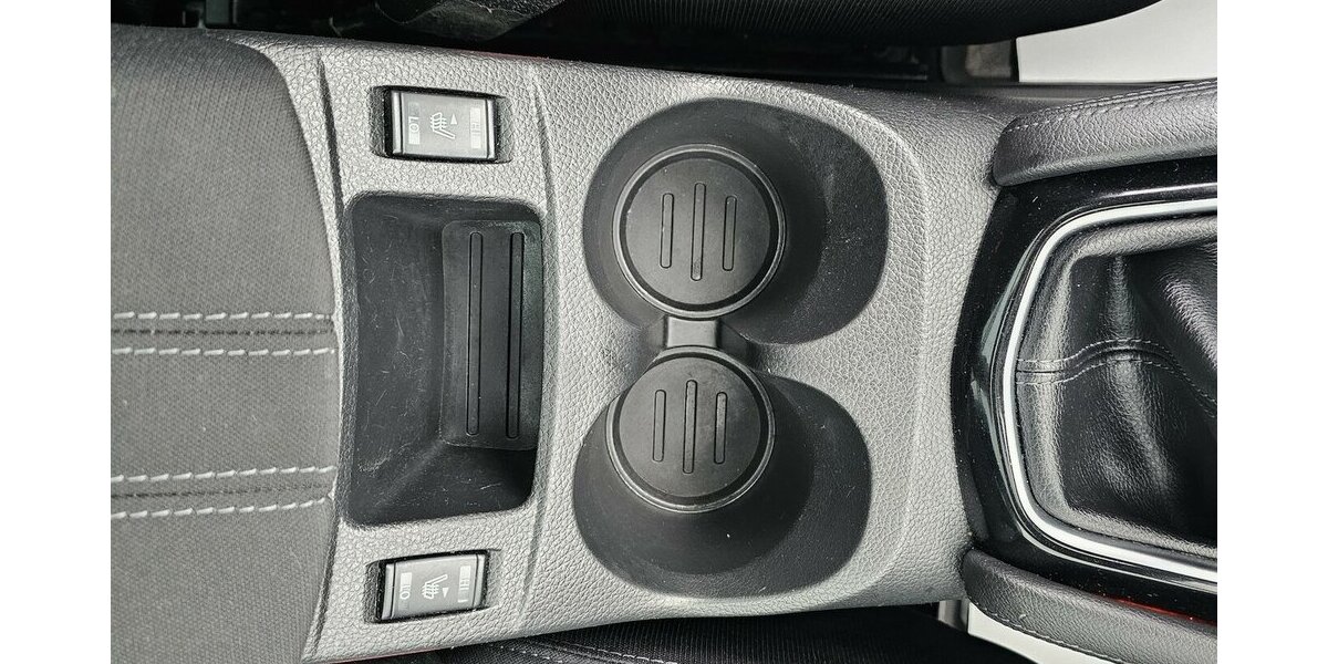 Nissan Qashqai N-Connecta NAVI PANO. Kamera 360° 129.421 km 11.990 &euro; Löhne 32584