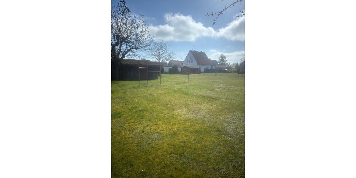 Einfamilienhaus Rehburg-Loccum Loccum - 8 Zimmer, 237 m&sup2;, 400.000&euro; | Angebot:26040511