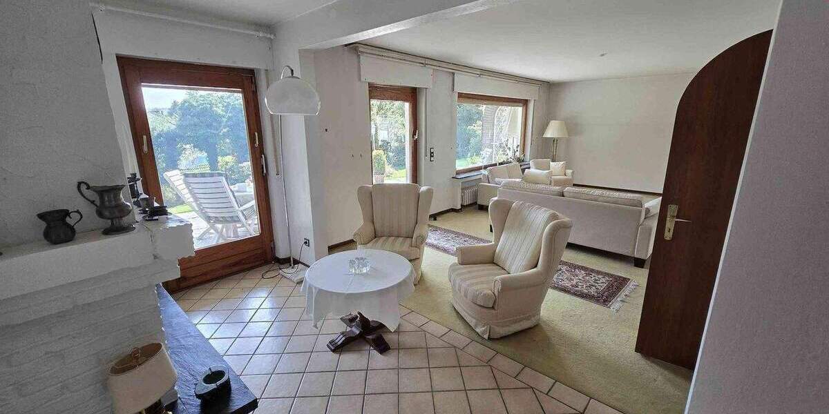 Einfamilienhaus Lemgo Brüntorf - 1 Zimmer, 205 m&sup2;, 329.000&euro; | Angebot:25845102