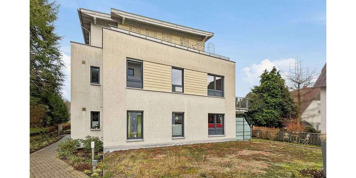 Etagenwohnung Lemgo - 3 Zimmer, 100 m&sup2;, 295.000&euro; | Angebot:23130041