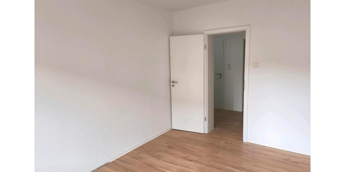 Erdgeschoßwohnung Minden Kuhlenkamp - 4 Zimmer, 83 m&sup2;, 145.000&euro; | Angebot:27287705
