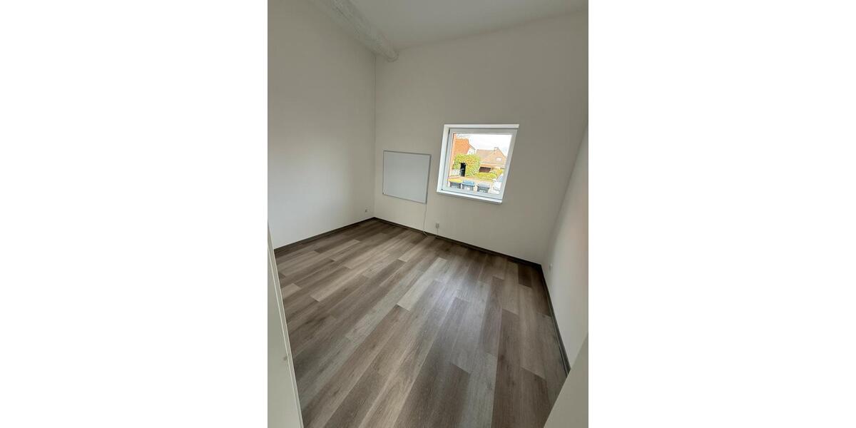 Terrassenwohnung Lübbecke - 5 Zimmer, 135 m&sup2;, 1.300&euro; | Angebot:26250351